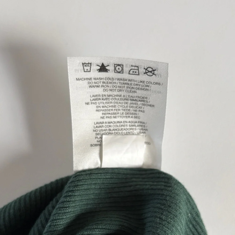 Nike A’s Ribbed Tank Top.‎  Like New.  S